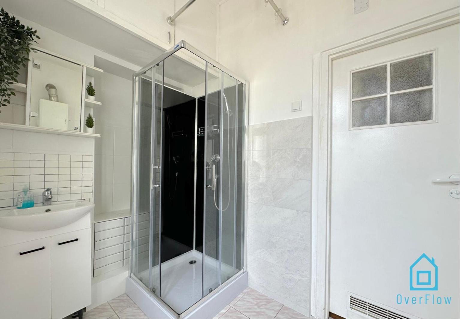 Nest - 20 Minutes To Old Town & Seaside Privat overnatting