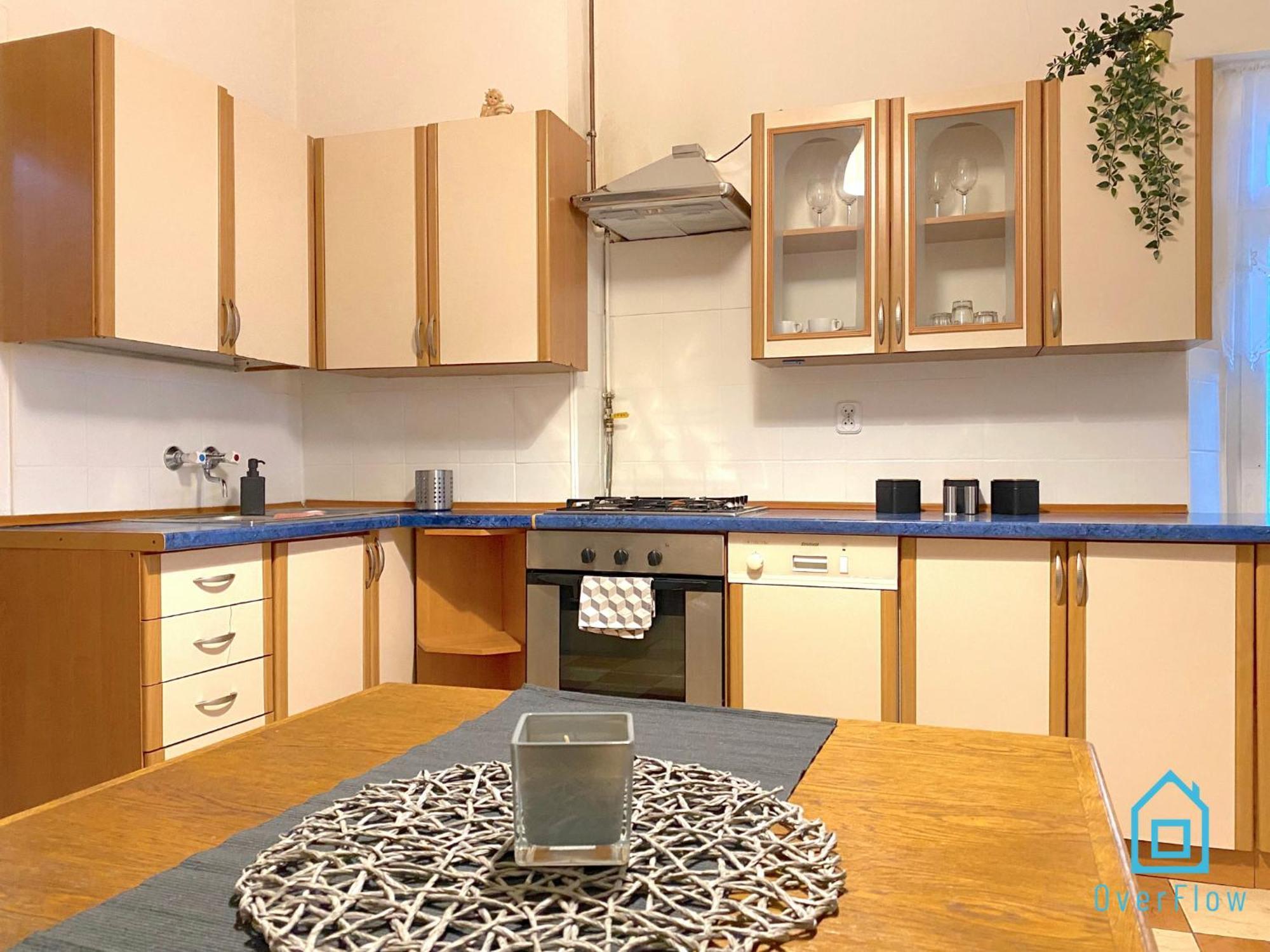 Nest - 20 Minutes To Old Town & Seaside
